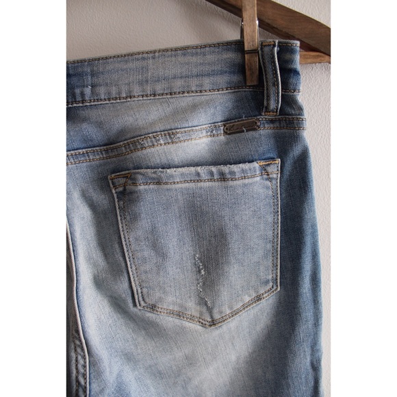 Preowned KanCan Light Wash Ashlyn Mid Rise Super Skinny Jeans 28 Juniors 9 - Picture 12 of 14